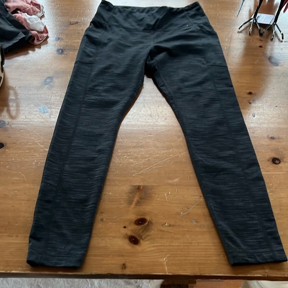 Black mondetta athletic pants with side pocket for phone. Pants were worn once. - Picture 1 of 5